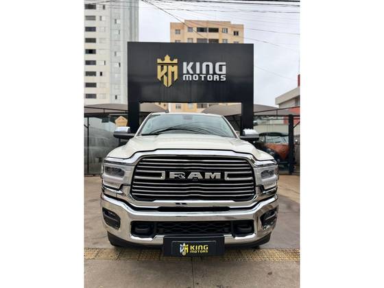 RAM 3500 6.7 I6 TURBO DIESEL LARAMIE CD 4X4 AUTOMÁTICO